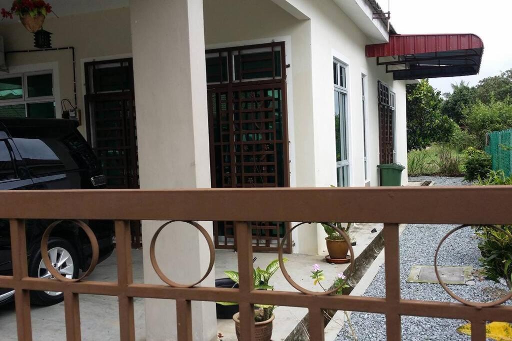 Cozy Homestay In Central Pokok Sena Extérieur photo